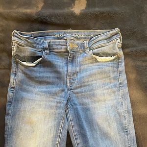 These are American eagle next level skinny